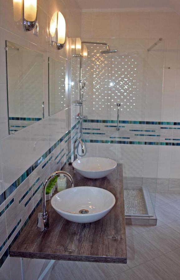 Borbarat Vendeghaz Villa Егер Екстериор снимка