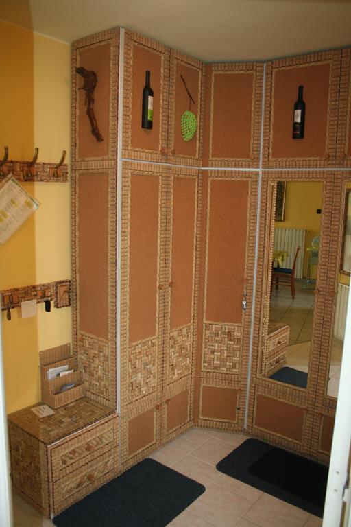 Borbarat Vendeghaz Villa Егер Екстериор снимка
